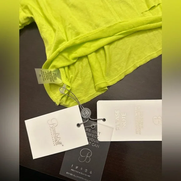 Bombshell Sportswear Neon Yellow Shredded Tee NWT - Picture 5 of 6